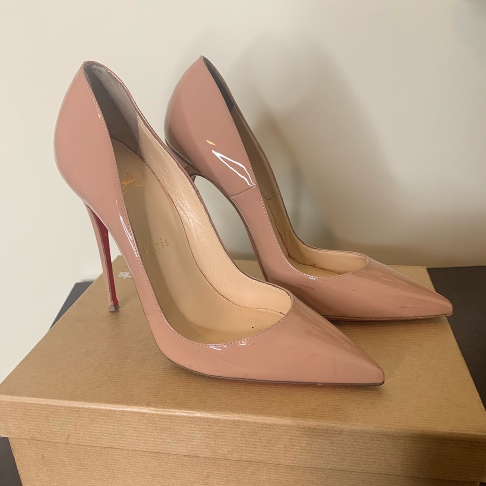 So Kate Size 39 ❤️ (runs small) WITH BOX